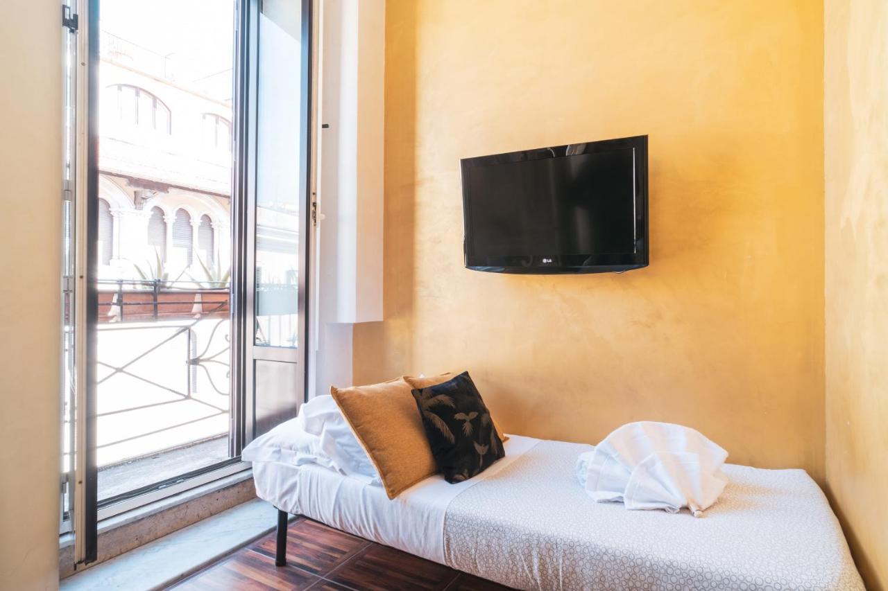 Pensionat Golden Piazza Di Spagna Rom